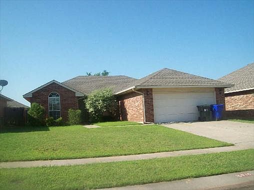 1st image of 616 Cavecreek St