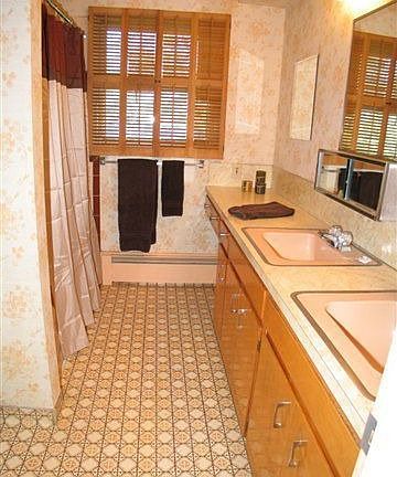 4th image of 741 Alturas Dr N