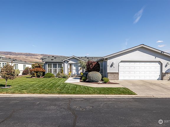 2nd image of 576 Canyon Drive #65