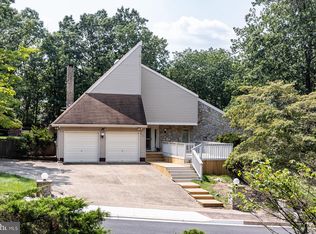 39 Chippenham Dr, Voorhees, NJ 08043