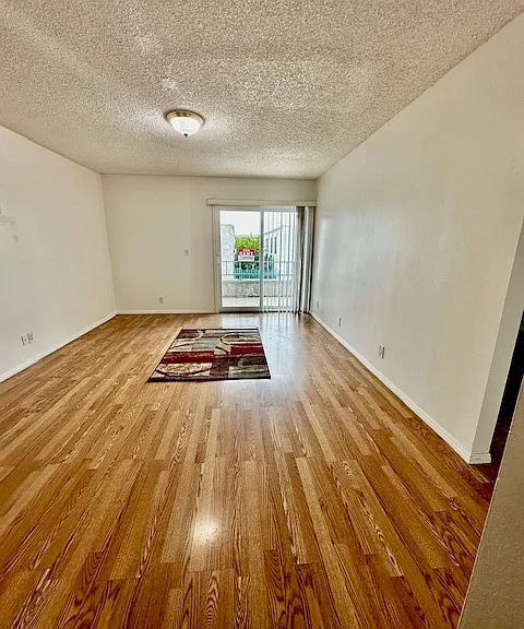 8847 Willis Ave — Photo 1