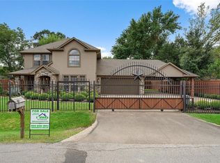 9016 Barton St, Houston, TX 77075