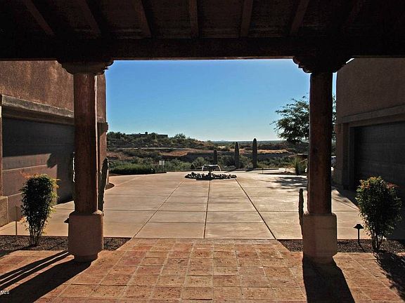 2nd image of 49 S Wakefield Canyon Pl