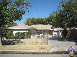 45522 3rd St E, Lancaster, CA 93535