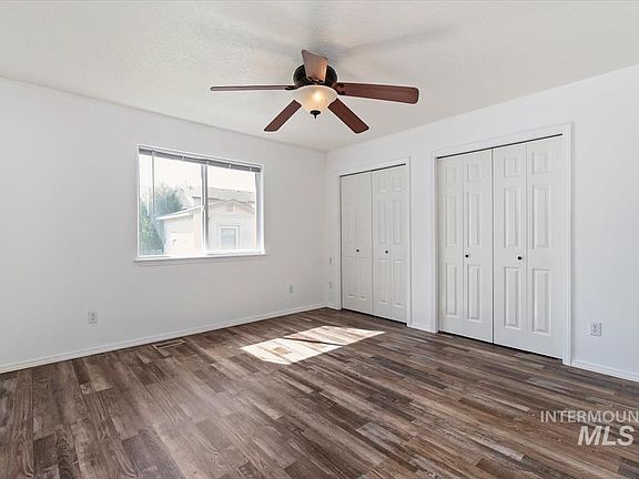 4th image of 11927 Colonial Dr