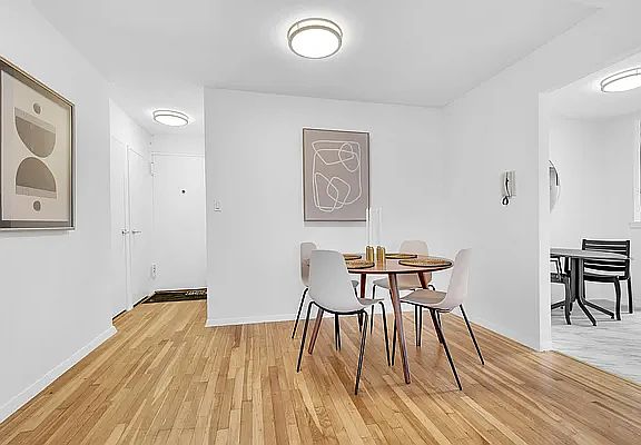 2nd image of 2830 Briggs Ave APT 1D
