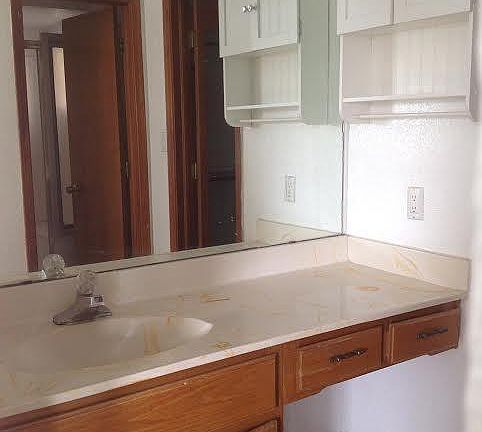 2nd image of 1074 Roadrunner Ct