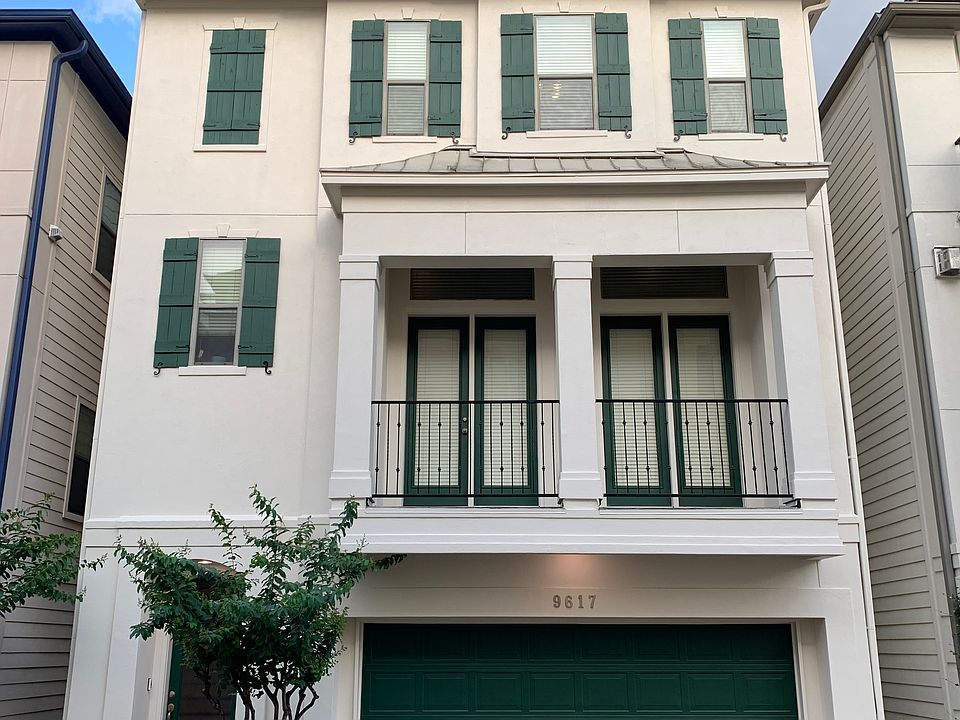 1st image of 9617 Pemberton Crescent Dr