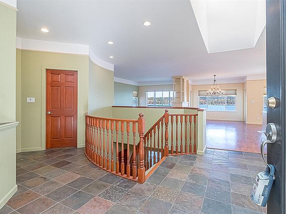 5th image of 245 Oyster Cove Rd #18