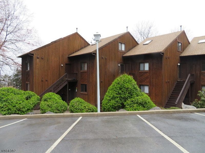 1st image of 3 Red Lodge Dr Unit 9