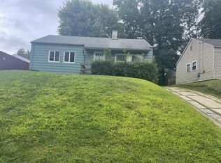 887 Kickapoo Ave, Akron, OH 44305