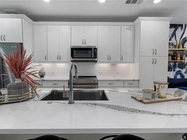 371 Pratt Dr SE #207 — Photo 12