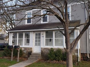 400 Springdale Ave #A, Hatboro, PA 19040