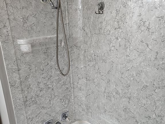 3rd image of 2840 N Cotner Blvd #1