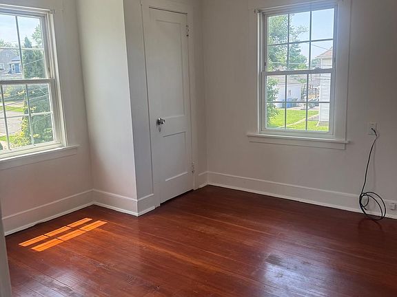 5th image of 4 Goshen St #4