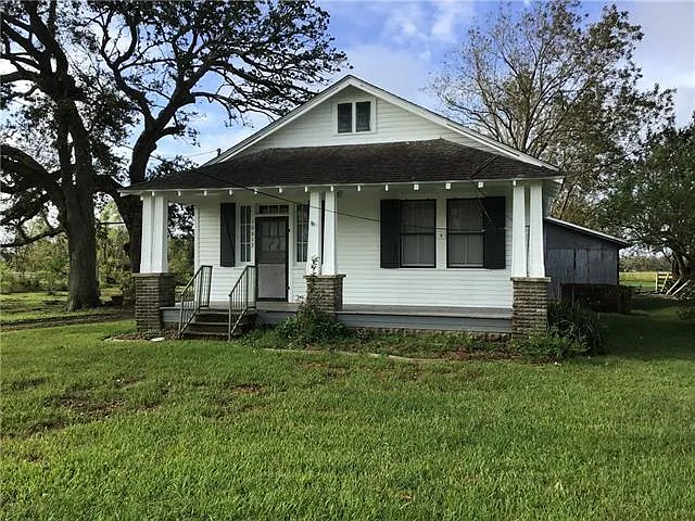10017 River Rd