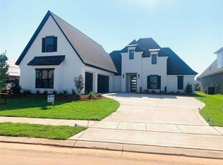 170 N Canal Dr, Bossier City, LA 71111