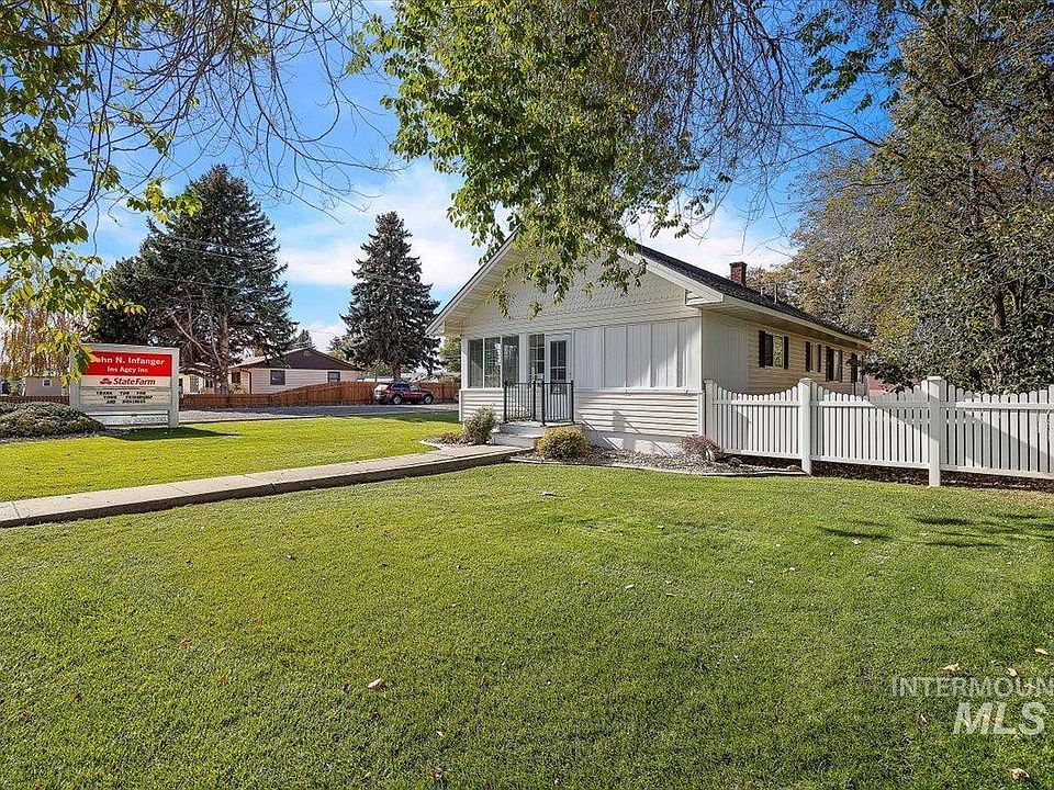 1241 Main St, Gooding, ID 83330 Zillow