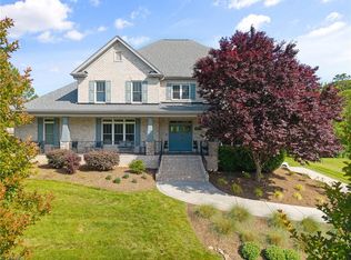 4973 Autumnwood Ct, Clemmons, NC 27012