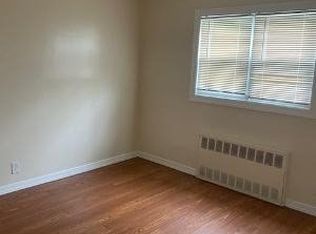 22232 141st Rd #2, Springfield Gardens, NY 11413