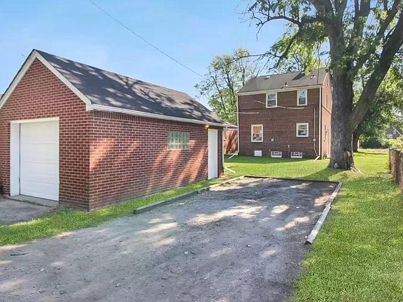 5th image of 3606 Harrison St