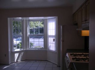 11 Napa Valley Rd, Gaithersburg, MD 20878