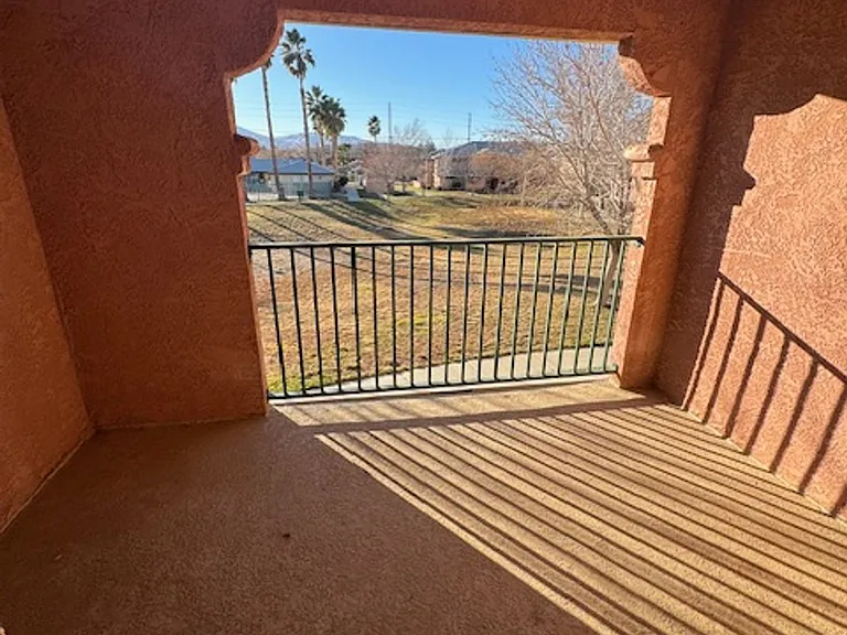 Sierra View Gardens — Photo 39