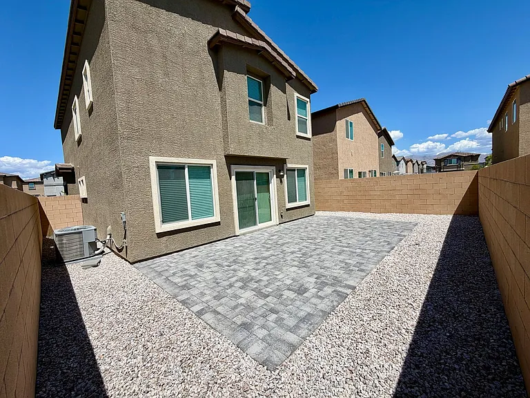 5646 Mesa Sedona St — Photo 38