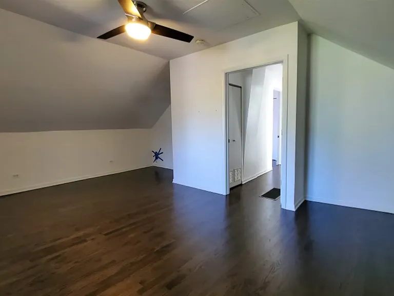 3414 N Seeley Ave — Photo 12