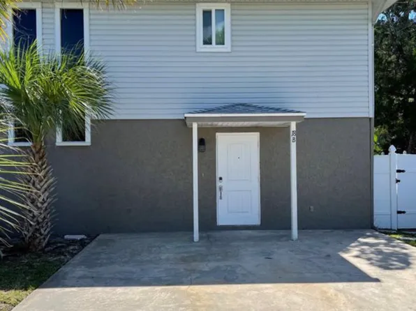 18 Hillside Dr #A, New Smyrna Beach, FL 32169