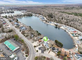 84 Jennings Rd, Manahawkin, NJ 08050