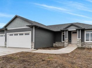 6308 E 33rd St, Sioux Falls, SD 57110