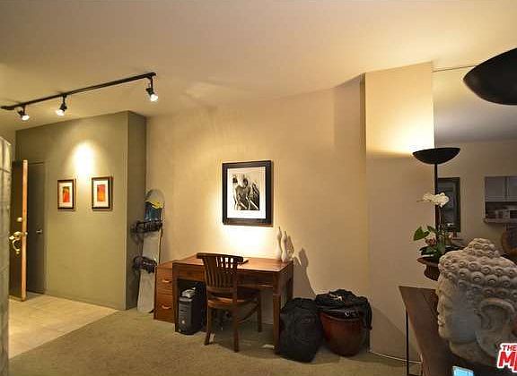 4th image of 999 N Doheny Dr APT 608