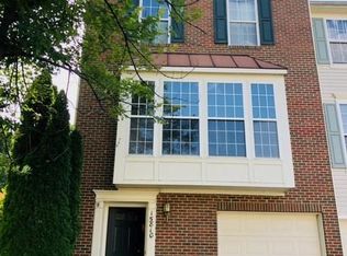 15810 Bobolink Dr, Woodbridge, VA 22191