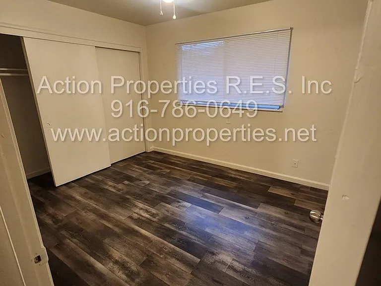 612 Gregory Ct — Photo 18