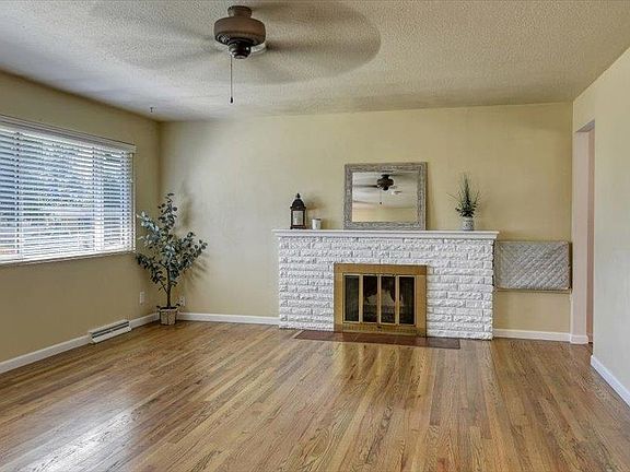 5th image of 3430 W Taft Dr