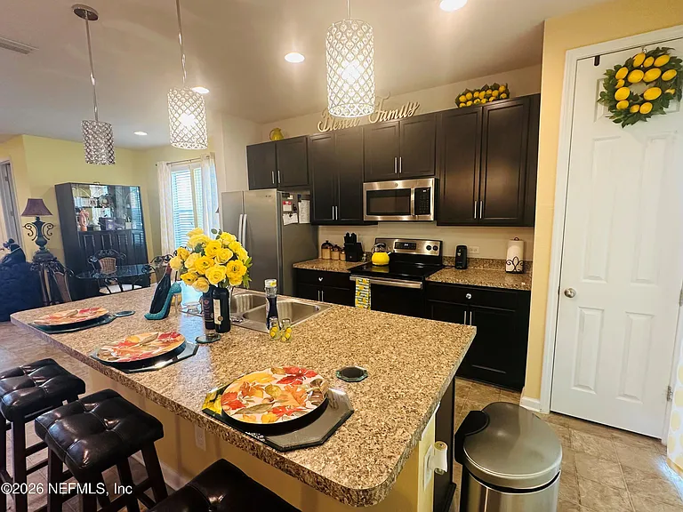12573 Green Meadow Dr — Photo 18