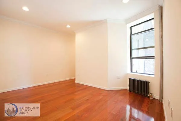 Rented by Metropolitan Property Group | media 32