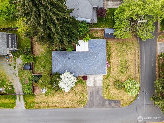 2nd image of 4521 27th Court SE