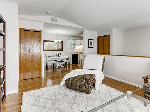 5th image of 580 Kendall Dr
