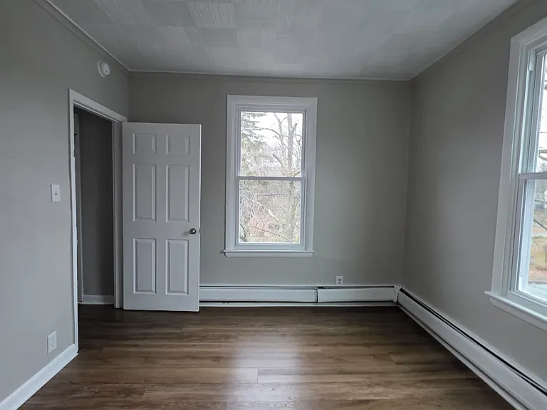 41 Osborn Ave #2A — Photo 11