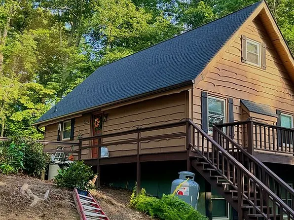 241 Laurel Crest Rd, Boone, NC 28607