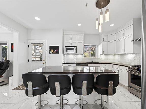 5th image of 535 E 53rd Ave