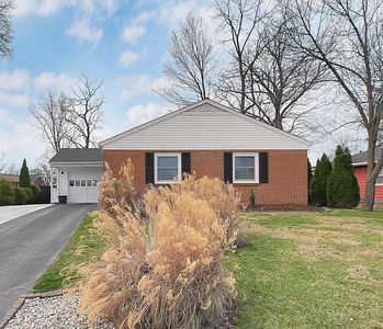 463 Darbyhurst Rd, Columbus, OH, 43228