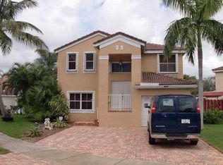 8445 SW 42nd Ct, Fort Lauderdale, FL 33328