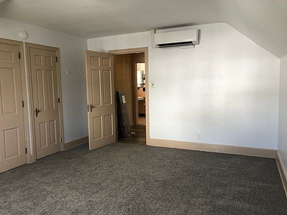 2nd image of 1855 Washington Ave #1F