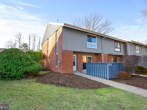 102 Van Buren Rd, Voorhees, NJ 08043