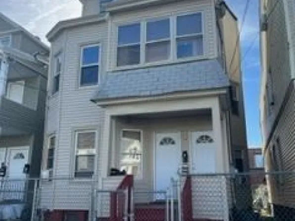 516 E 18Th St, Paterson City, NJ 07514