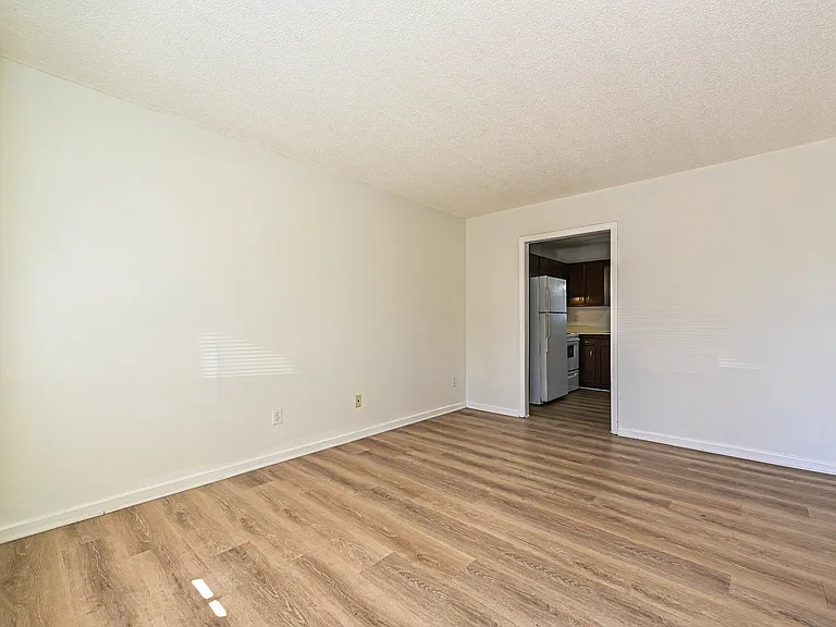 268 Church St NE — Photo 2