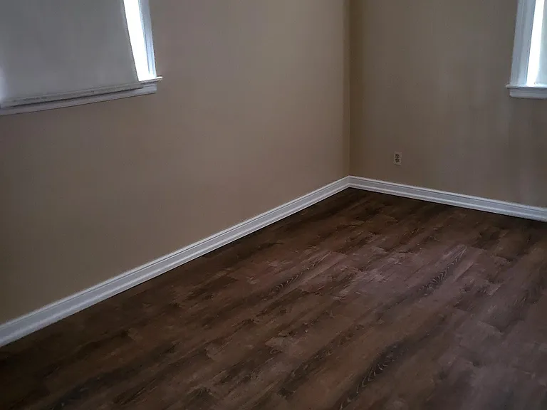 2901 Devereaux Ave — Photo 6